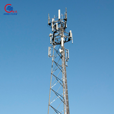 30m / S Lattice Steel Tower ความหนาแน่นสูง Q355b Radio Communication Tower